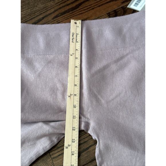 Everlane Womens Size B/AB The Seamless Legging Soft Stretch Dusty Lavender NWT - Picture 7 of 8
